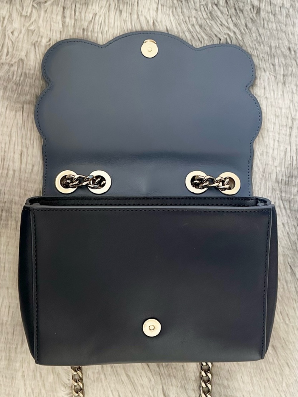 Kate Spade New York Briar Lane Floral Mini Emelyn Crossbody Bag in Navy Blue - Picture 5 of 9